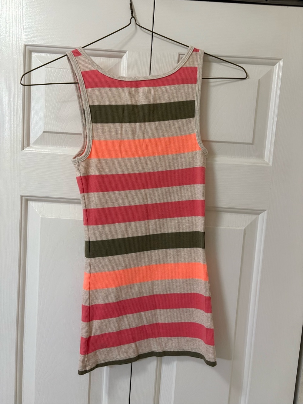 Old Navy Sleeveless Striped Tank in Coral, Olive & Heather